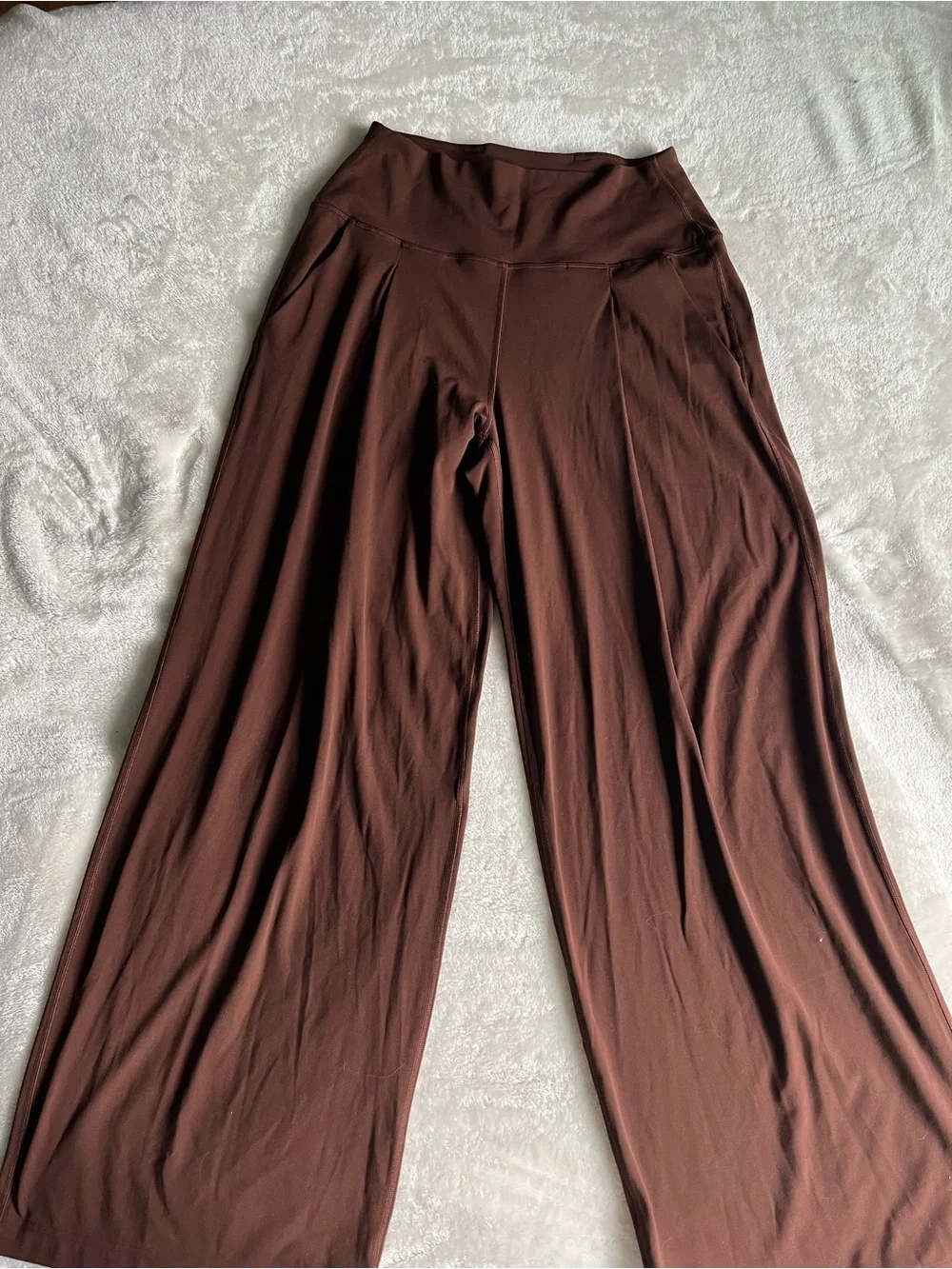 Lululemon brown palazzo pant size 8 like new